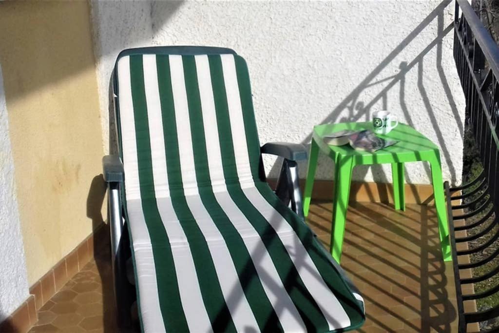 Spacieux Appartement Proche Centre Et Piscine Condom Dış mekan fotoğraf