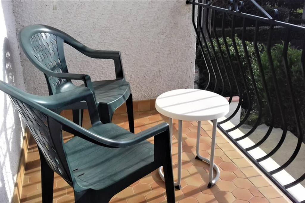 Spacieux Appartement Proche Centre Et Piscine Condom Dış mekan fotoğraf